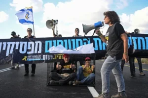Netanyahu tem que parar