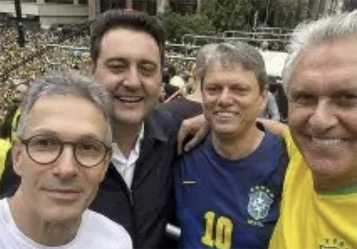 Santa Aliança Techmagia Trair o pais