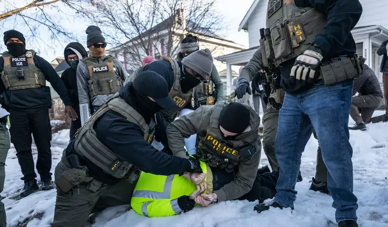 ICE a policia fascista